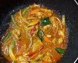 รูปขั้นตอนการทำที่ 6 ของ ไก่ผัดเครื่องแกง