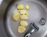 Foto del paso 1 de la receta: Ensalada de patata y atún
