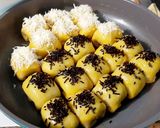 Foto langkah ke 6 dari resep Bolen Pisang 'Coklat Keju'.