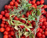 Foto del paso 3 de la receta: Dip de tomates cherry