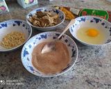 Foto del paso 1 de la receta: Coca de hojaldre de chicharrones y piñones
