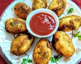 A picture of step 12 of Stuffed potato bread roll.