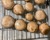 Foto del paso 1 de la receta: Portobellos rellenos