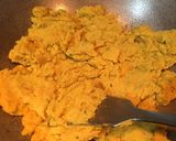 A picture of step 3 of Mini Dal Paratha.