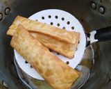 Foto del paso 3 de la receta: Pie de manzana frito (en masa wantán)