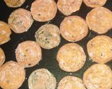 A picture of step 2 of Pepperoni Crackers 😋.