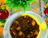 A picture of step 5 of Poi Saag and Potato Sabzi.