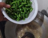 Foto langkah ke 3 dari resep Tumis Buncis Daging Sapi Giling.