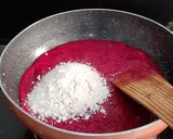 A picture of step 2 of Dragon fruit Burfi.