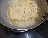 बेसन का हलवा (Besan ka halwa recipe in Hindi) रेसिपी चरण 1 फोटो