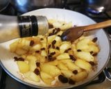 Foto del paso 5 de la receta Jamoncitos de pollo con manzana 🍏