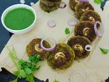 સ્ટફડ હરાભરા કબાબ (Stuffed Hara Bhara Kebab Recipe In Gujarati)