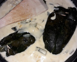 Foto del paso 4 de la receta: Poblano relleno de queso en salsa de jocoque