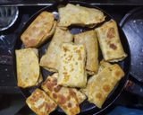 A picture of step 4 of Spicy Walnut Paneer Roll.