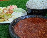 Foto langkah ke 1 dari resep 1. BUMBU RUJAK MANIS SIMPEL.