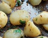 A picture of step 1 of Chutney Potatoes.