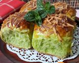 Foto langkah ke 9 dari resep 448. Roti Sobek Pandan Keju #PekanInspirasi #BikinRamadanBerkesa.