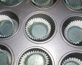 A picture of step 2 of Iced Cupcakes.