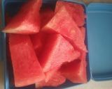 A picture of step 1 of Watermelon Shake.