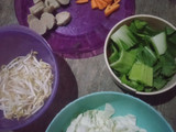 Budae Jjigae (부대 찌개) (mie Korea)