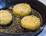 A picture of step 5 of Methi matter malai patties.