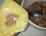 Hình bước làm 7 của món Hoành Thánh Tôm Thịt