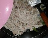 Foto langkah ke 5 dari resep Bola Roti isi Ayam.