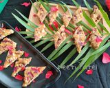 ડ્રાય ફ્રૂટ ચીકી (dry fruits chikki recipe in gujarati) રેસીપી સ્ટેપ7ફોટો
