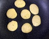 Foto langkah ke 4 dari resep Mini Pancakes.