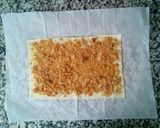 Foto del paso 4 de la receta: Coca de llardons / chicharrones súper fácil Especial Sant Joan💥