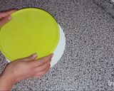 Foto del paso 7 de la receta: Tarta fría sabor fresa y limón con solo 2 ingredientes