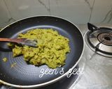A picture of step 2 of Green Pea Laddoos.