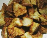 Hình bước làm 1 của món Heo quay kho chả lụa