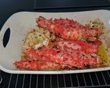 A picture of step 3 of Garlic butter king crab.