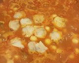 Foto del paso 9 de la receta Garbanzos con Almejas y Fideos "entomataos"