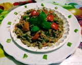 A picture of step 5 of Basil pesto and tasty yummy delicious basil pesto pasta.