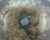 A picture of step 1 of Paneer green peas methi malai.