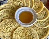 Une image de l'étape 1 de Crêpes aux mille trous ou Baghrir.