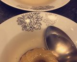Une image de l'étape 8 de Baba au rhum dans sa coquille chocolat.