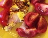 Sajttal és sonkával töltött omlett recept fázis 7 fotója