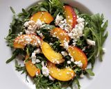 Foto del paso 1 de la receta: Ensalada de arúgula y nectarinas Lena