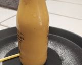 A picture of step 4 of Mango Thick Shake.