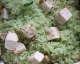 A picture of step 4 of Spinach Rice with roasted Paneer & Peanut.