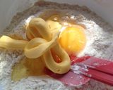 Foto langkah ke 2 dari resep Donat dengan filling saus alpukat.