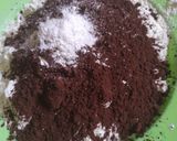 Foto langkah ke 1 dari resep Triple Choco Muffin (cuma diaduk aduk saja).