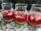 Triffle light con frutillas sin cocción