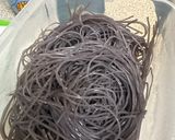 Hình bước làm 1 của món Miến xào hàn quốc