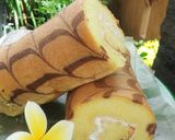 Foto langkah ke 8 dari resep Bolu Gulung Kembar #simpel,endolita# ("-").