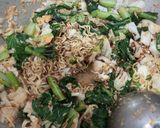 Foto langkah ke 4 dari resep Mie Tek Tek.