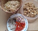 Foto langkah ke 1 dari resep Tumis tahu toge udang.